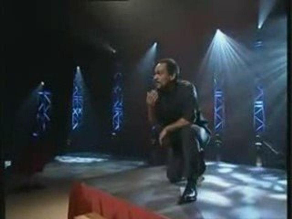 Dieudonné fait sa prière