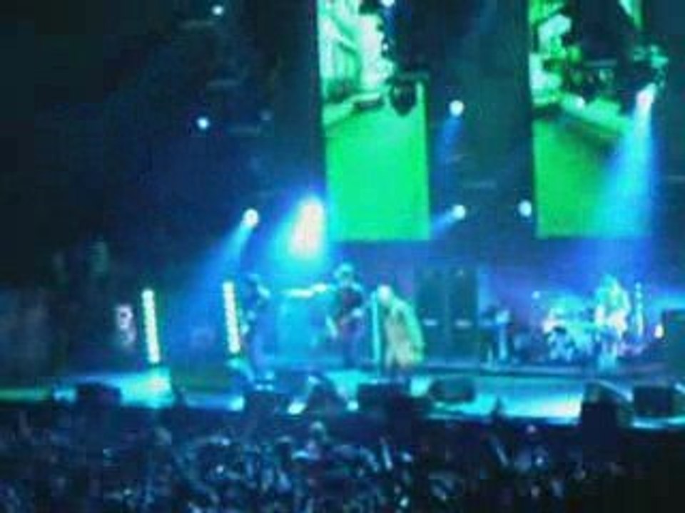 Oasis - concert Bercy 3 mars 2009 - Supersonic