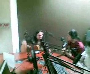 ENORA en accoustique dans la radio (7 mars 2009)