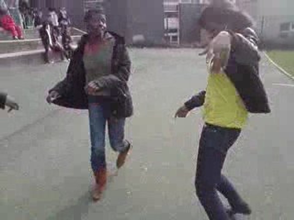 Keri Hilson . Barberiie Saliiyaàh Sayt0u Shiinatou