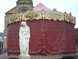 La Bourboule: Statue au square Joffre (1)