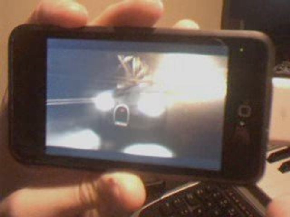 Ipod Touch 8 Go + 300 Euros d'applications *TBE*