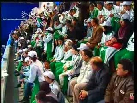 Bouteflika Abdelaziz s'adresse aux Jeunes à Sidi Bel-Abbès