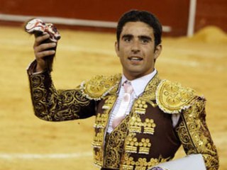 Pedro Marín triunfa en Valencia