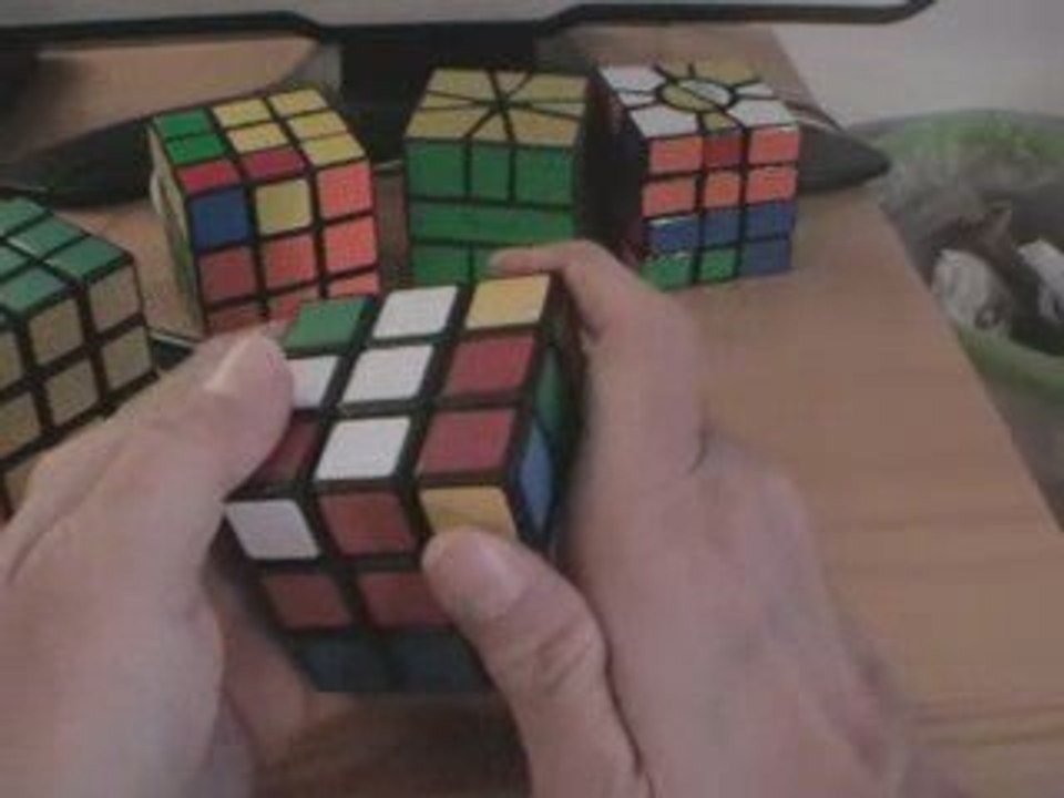 La résolution du Rubik's Cube 2/8