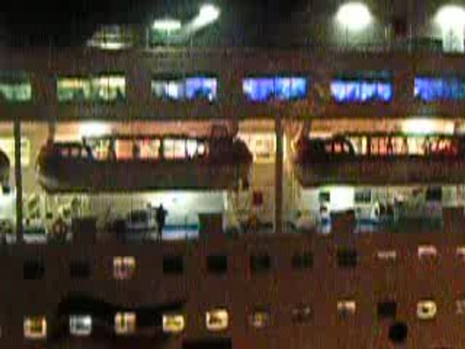 Portsmouth : un ferry s'en va