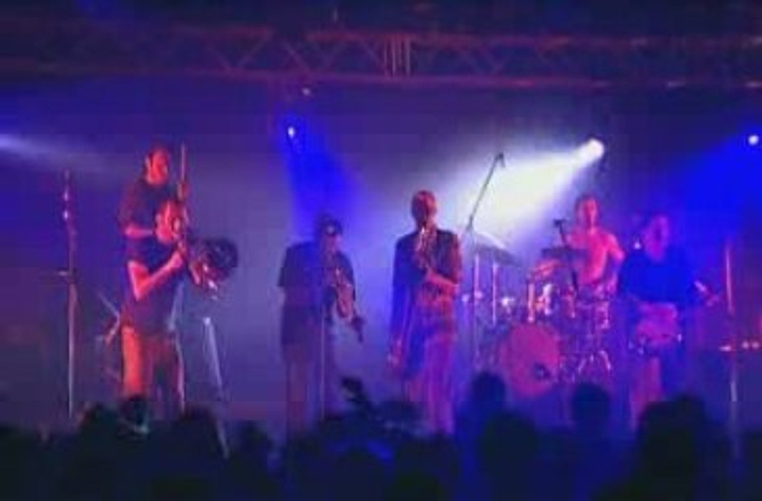 Les Fils de Teuhpu - Zivjeli