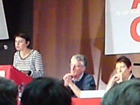 Meeting Nathalie Arthaud et Arlette Laguiller à Orleans 06