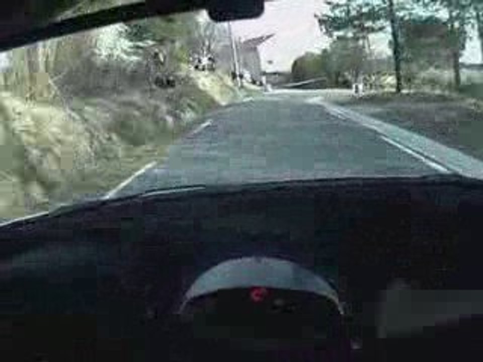 Caméra embarquée lors de l'Es 2 du rallye de vaison 2009