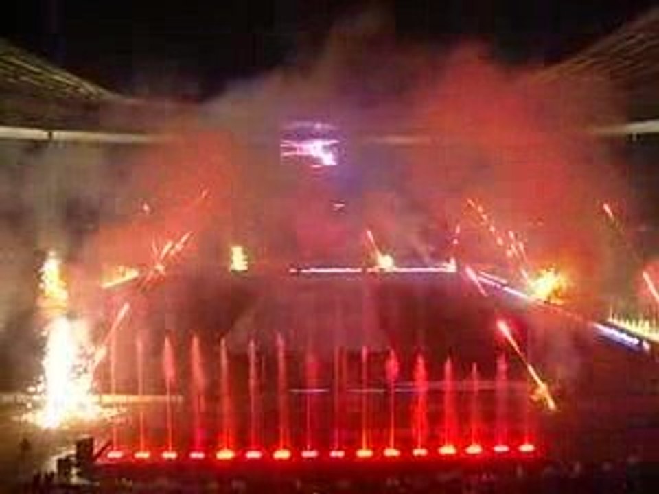 Spectacle + feu d'artifice Lille - Lyon SDF