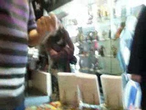 bonjours a la seance de dédicace 07-03-2009 Caen