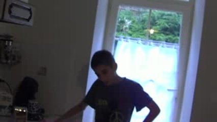 Cinquième fois ratée (pub café)