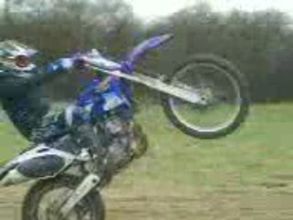 tinousse en roue arierre