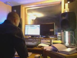 Kems Throw en studio