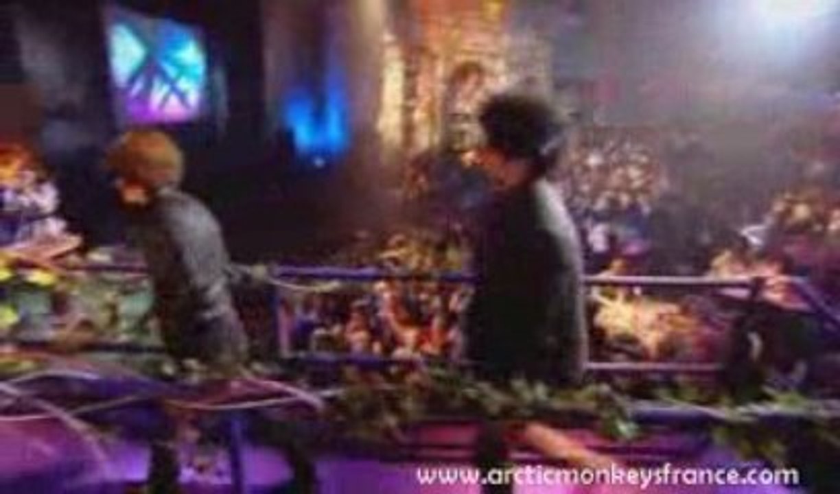 Arctic Monkeys - Best DVD (NME Awards 2009)