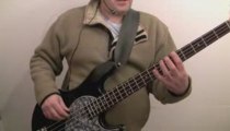 how to play bass for beginners - moondance