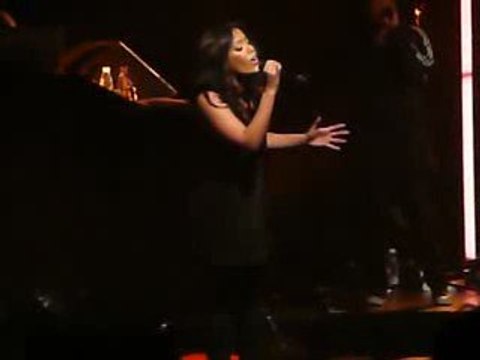 Amel Bent Chanson pour papa Rive de Gier