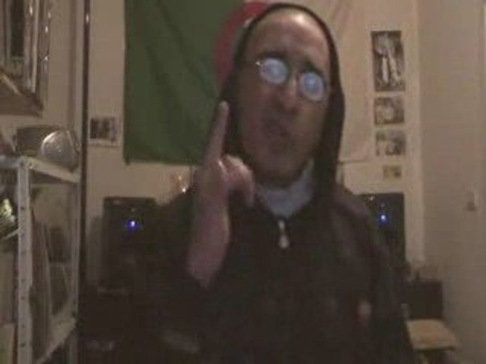 Rappeur et Talents Feestyle Rachid-X (X-prod100connexions).