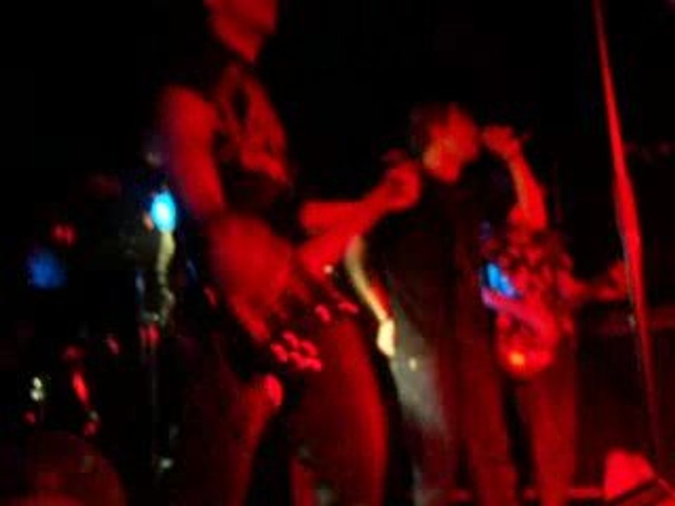 never mind blink 182 cover show08/03/09@batofar break it up