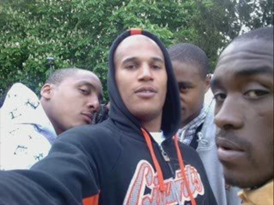 Keny & Diky - Ca sent le drame