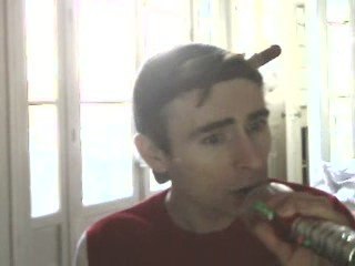 Wiwi égratigne "Mec à la cool"