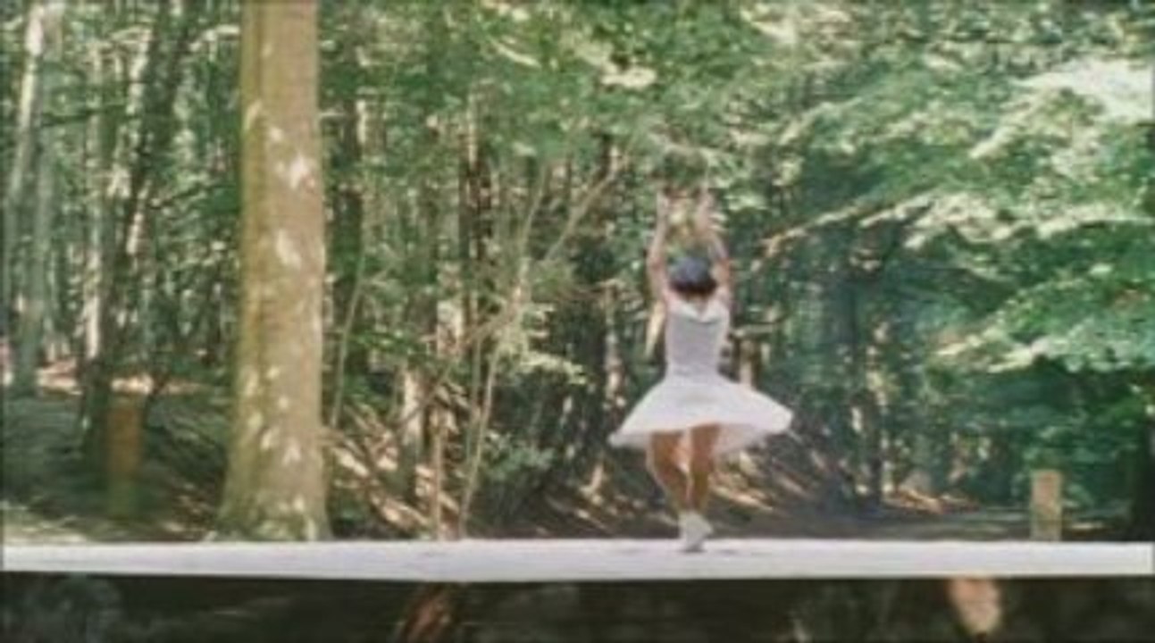 Anne Teresa De Keersmaeker - Fase4/5(music Steve Reich)