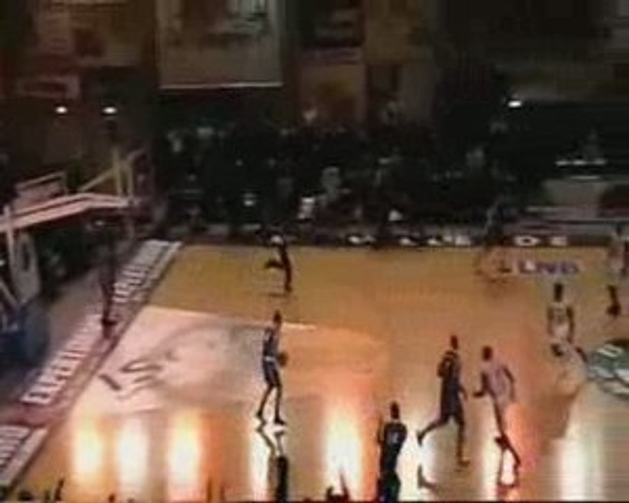 Ferchaud au buzzer