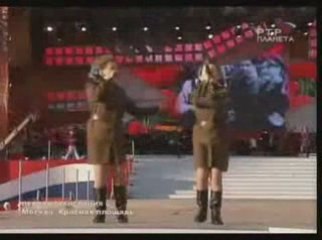 Sisters Tolmachevy Katyusha Den pobedy 2007