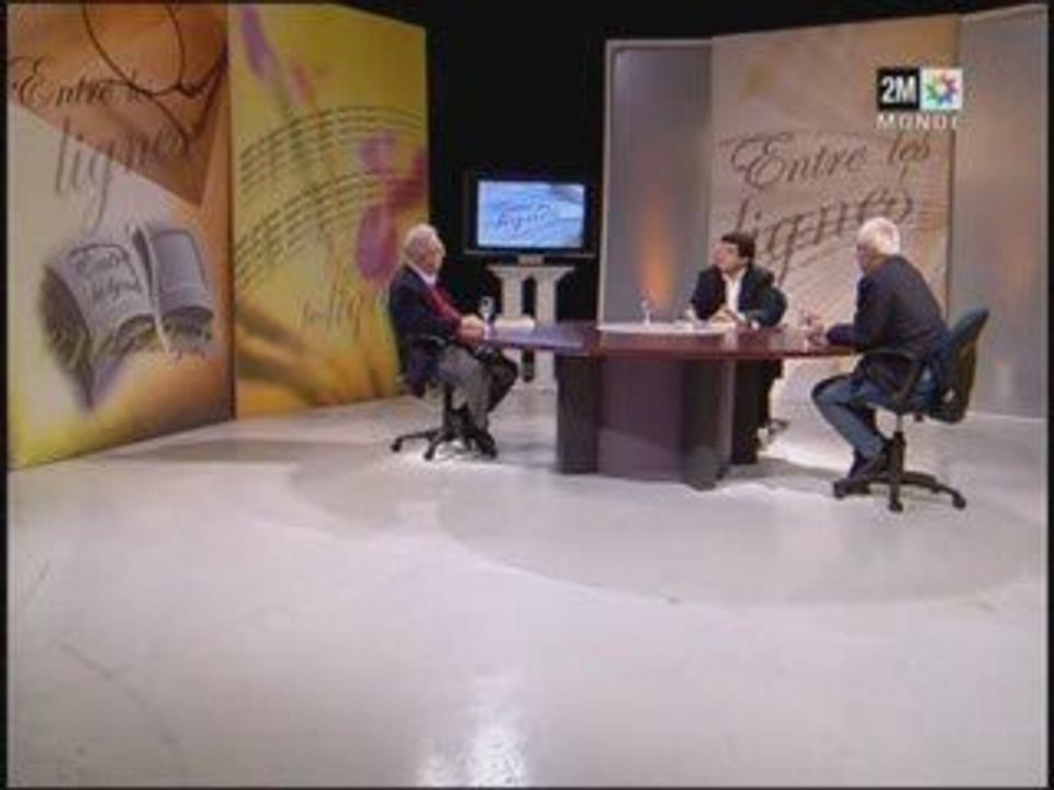 Entre les lignes 2-3