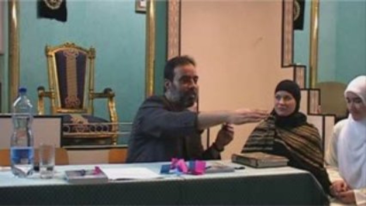 Two German Women Convert To ISLAM .. Live