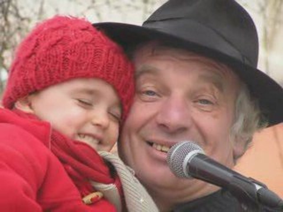 PATRICK chante Le petit bonheur de Félix LECLERC