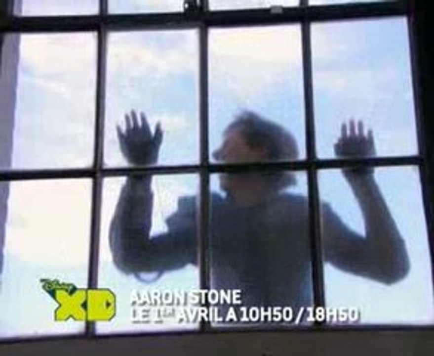 Aaron Stone dans Hero Rising