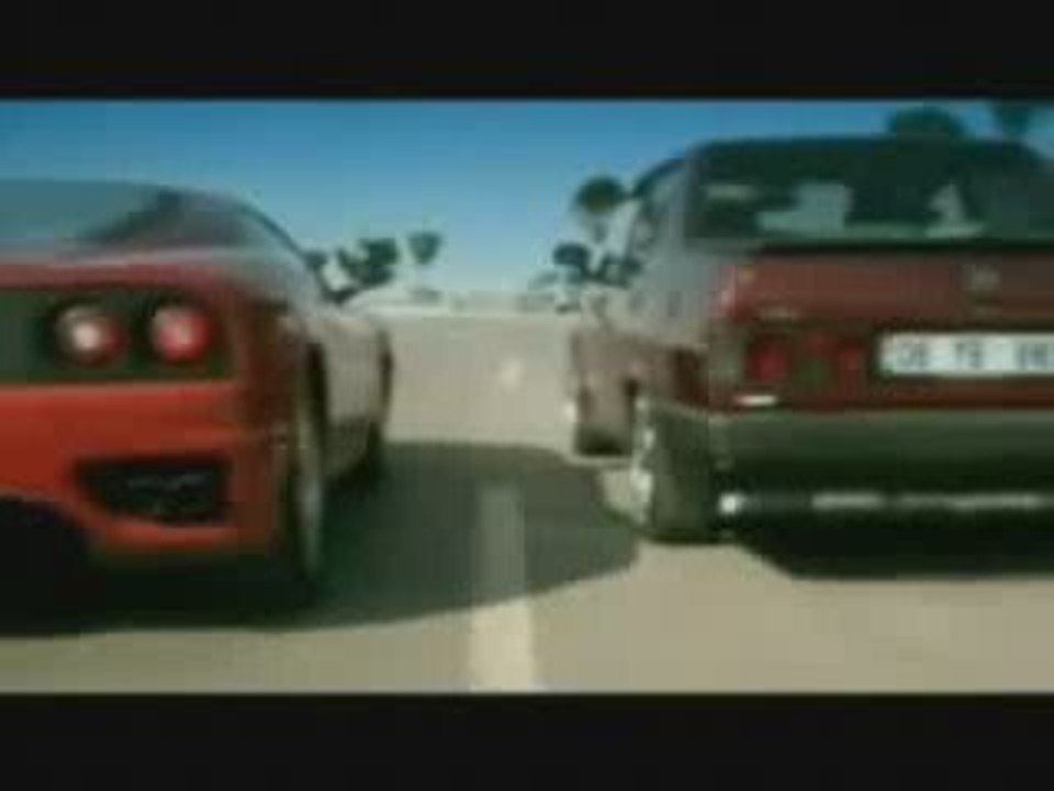 Ferrari Şahin Kapışması