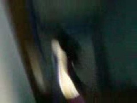 un pote ds les escaliers