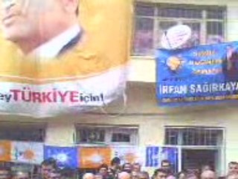 GEMEREK AK PARTİ OSMAN KILIÇ GEMEREK'TE www.gemerekliler.com