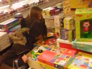 À la fnac, gamines :d ♥