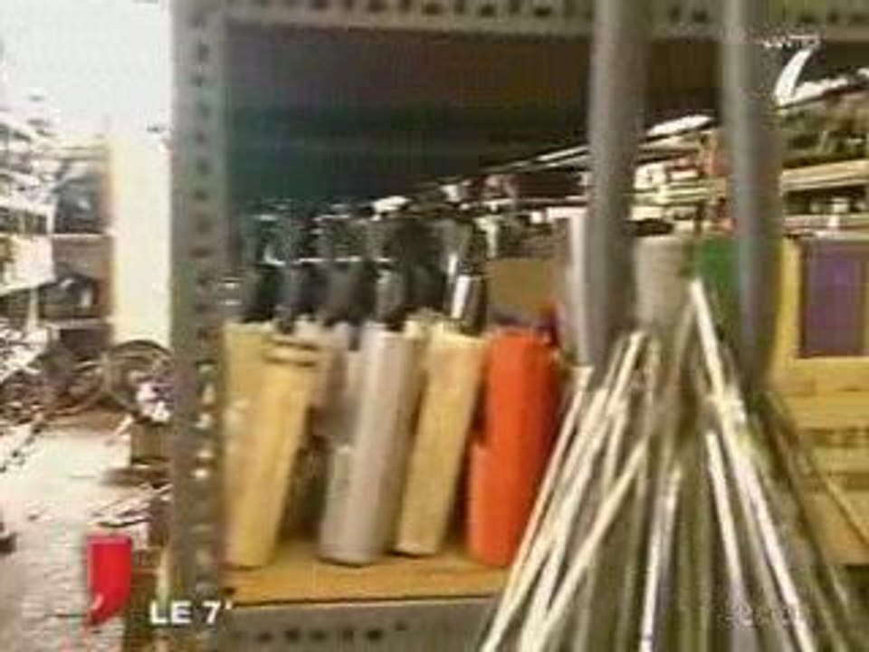 Nantes : Des mobylettes pour les RMIstes !