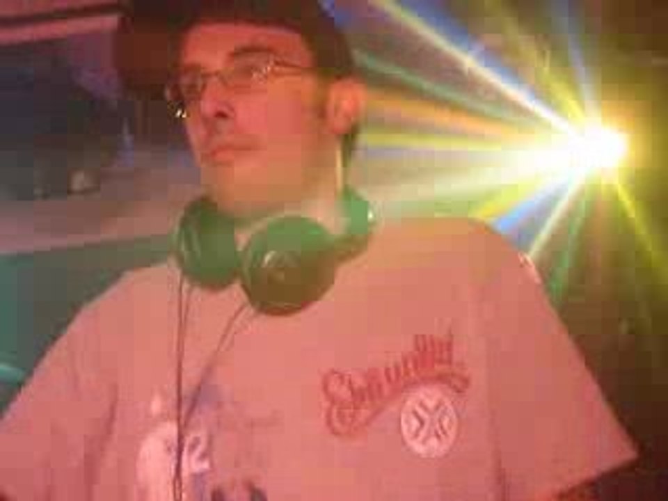 Ras JAHLIL enflamme LE BRIDGE, REGGAE ROOTS VIBRATION 2009