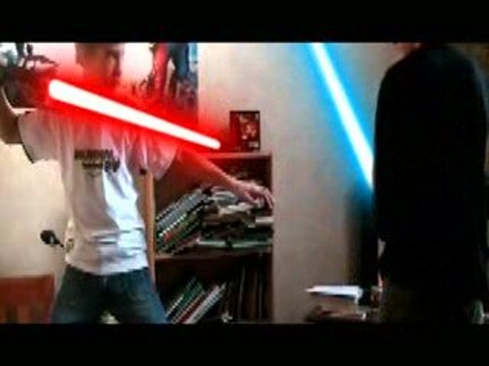 Combat sabre laser