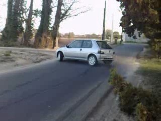 Passage frein a main 106 quik 1.4