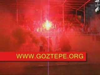 Göztepe'miz 08-09 Sezonu İlk İdman Meşale (WWW.GOZTEPE.ORG)