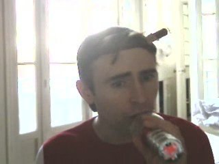 Wiwi égratigne "ça ne tient pas debout"