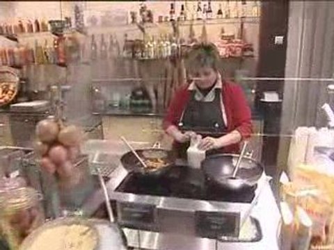 Employe polyvalent en restauration