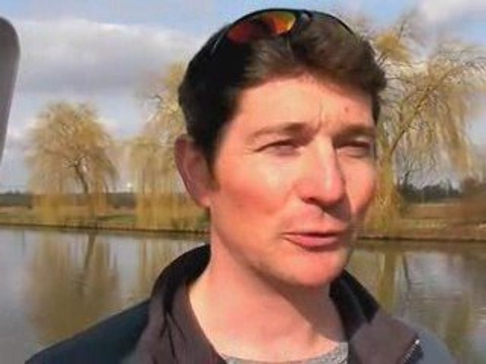 Saint-Amand  : Enfin un bateau sur le port fluvial