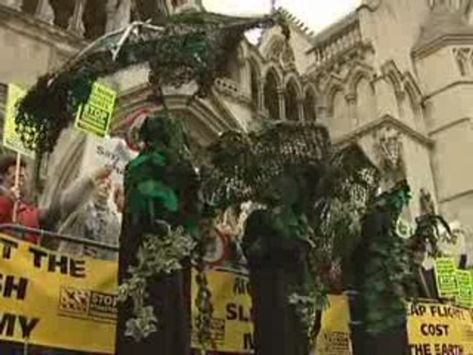 Campaigners lose Stansted battle