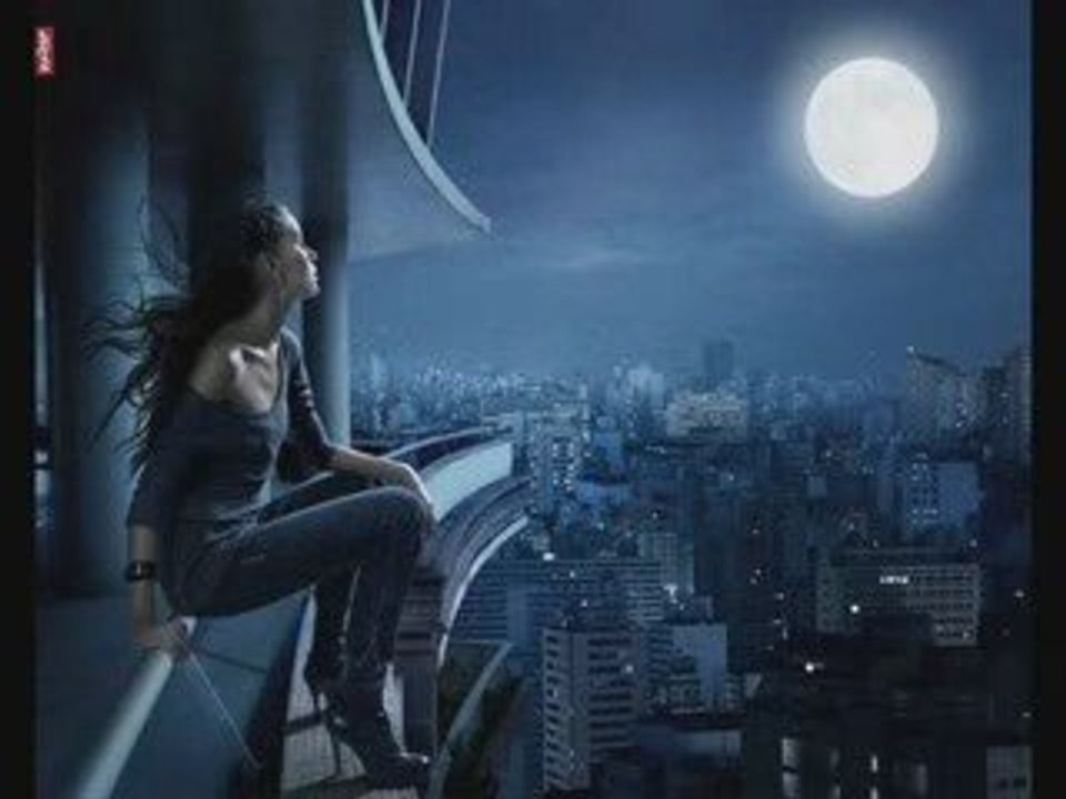 ΚΑΝΕΝΑΣ ΑΓΓΕΛΟΣ-ΔΥΤΙΚΕΣ ΣΥΝΟΙΚΙΕΣ