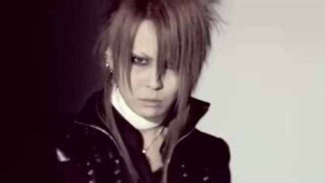 exist†trace - VANGUARD