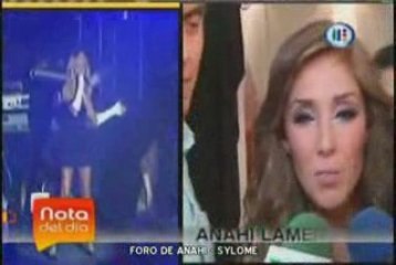 ANAHI NIEGA HABERSE CASADO Y LAMENTA EL FIN DE RBD (VTDO)