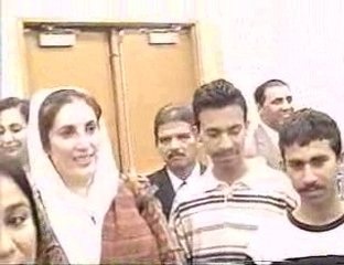 mbb sahiba in los angeles in 2002 meetig with k b bhutto