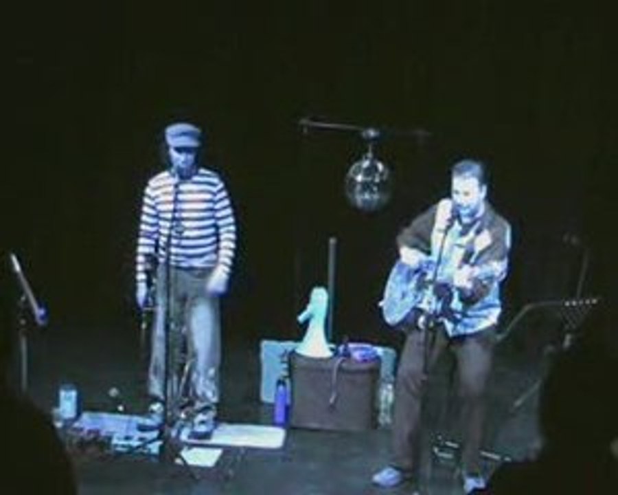 While my guitar gently weeps